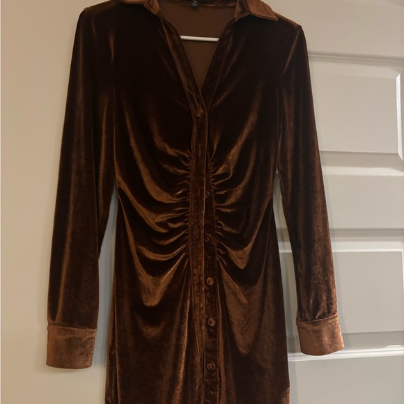 Lulus Dress (XS) Endless Style Rust Brown Velvet Ruched Button-Up Mini Dress - Picture 3 of 3